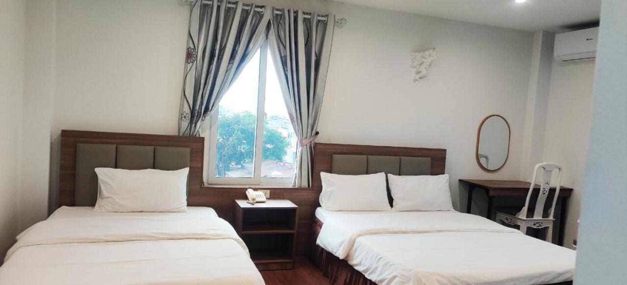 Khách sạn Phúc Thành Hanoi Esterno foto